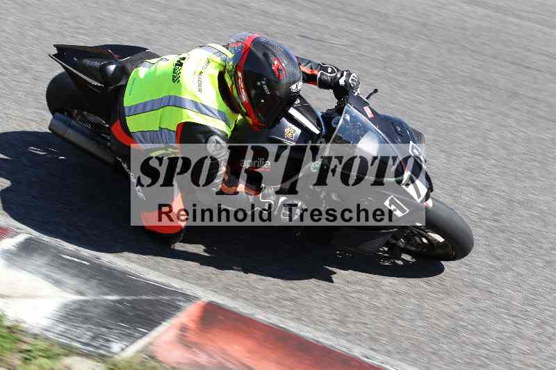 /43 08.08.2025 Discover the Bike ADR/Race 3 rot/178